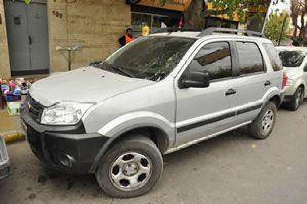 �Vend�an en San Juan autos sustra�dos en Mendoza?