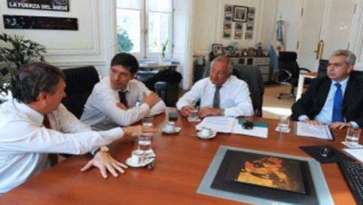 Beder Herrera y dos gobernadores cuestionaron el ins�lito proyecto de Macri sobre Libertad de prensa