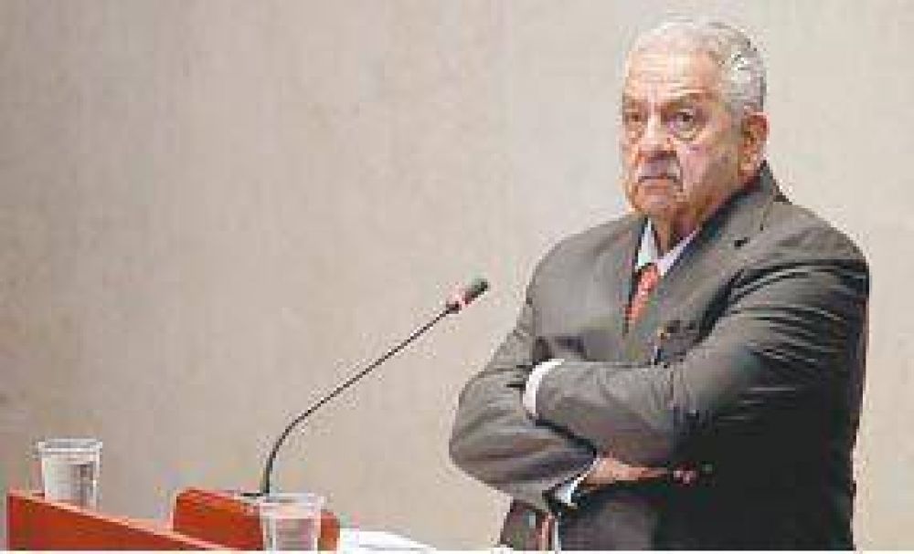 Colombia: condenan a ex congresista por una masacre
