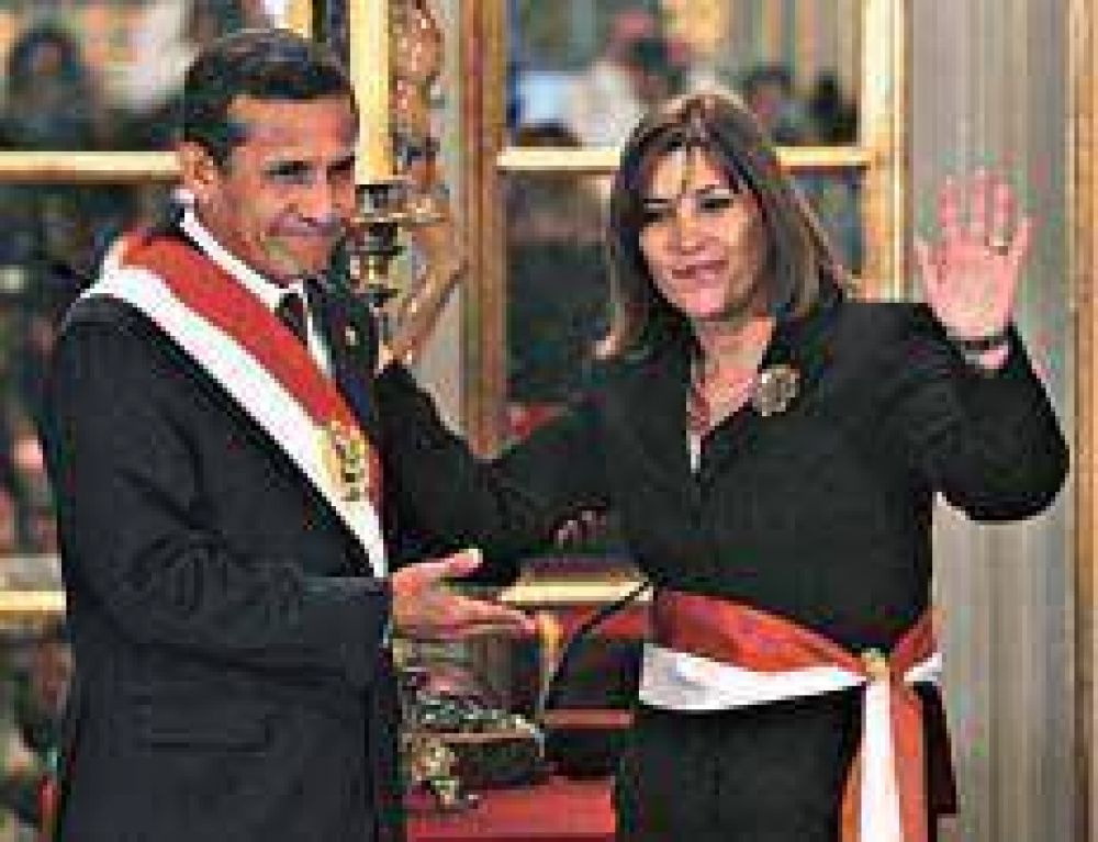 Dos crisis y una renuncia
