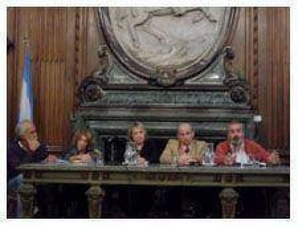 �El Gobierno porte�o incumple la ley de salud mental�