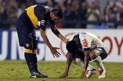 Dura sospecha en Brasil: "A Corinthians le robaron el partido contra Boca"