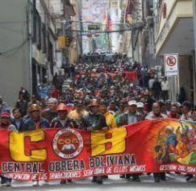 Evo acus� a la COB de golpista