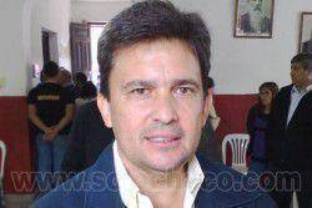 Zimmermann: �Este programa econ�mico est� generando mayor cantidad de pobres�