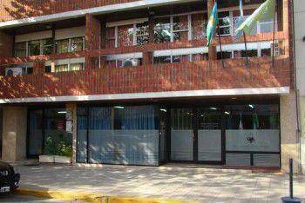 Charla en Miramar a 200 a�os de nuestra canci�n patria