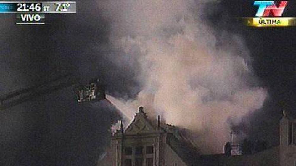 Incendio en una sede del club GEBA en Palermo