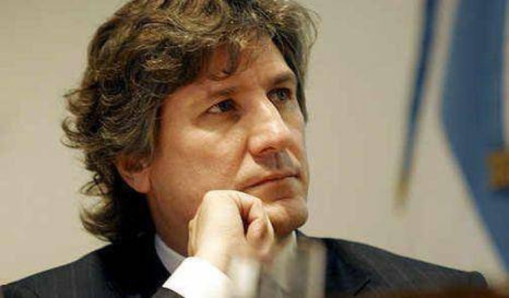 "La ley se la mand� Magnetto"
