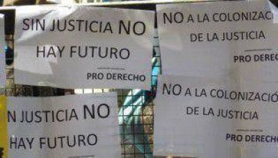 Los j�venes militantes del Pro avanzan en las facultades