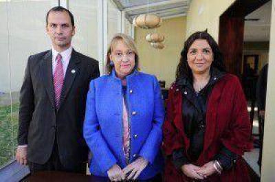 Arrib� la Viceministra de Trabajo de la Naci�n