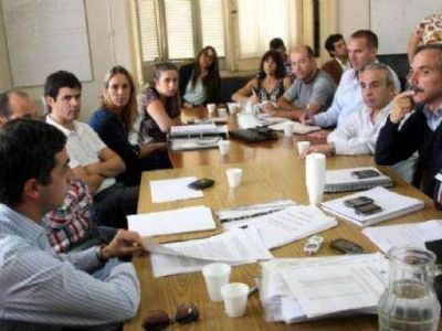 La agenda de la comisi�n investigadora: La semana que viene declaran Sette, Arl�a y el fiscal Condom� Alcorta