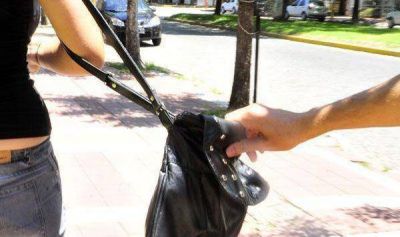 La polic�a reconoce el crecimiento de arrebatos en la zona estudiantil