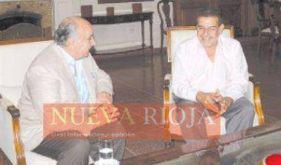 El Gobernador Beder Herrera recibi� al doctor De la Fuente