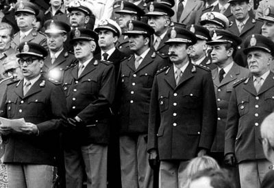 Videla no recibir� honores militares