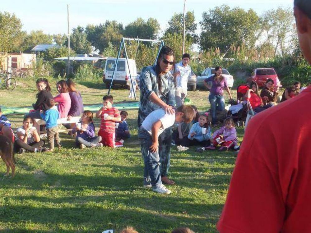 Show solidario en la ex Massuh