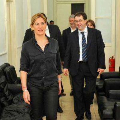 Posibles cambios en el gabinete de Scioli levantaron polvareda