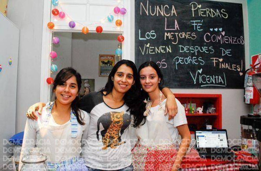 Caf pendiente, una movida solidaria que comienza a instalarse en los bares de Junn