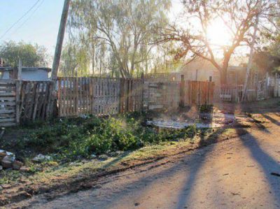 Investigan la venta irregular de lotes en un humilde barrio de zona oeste