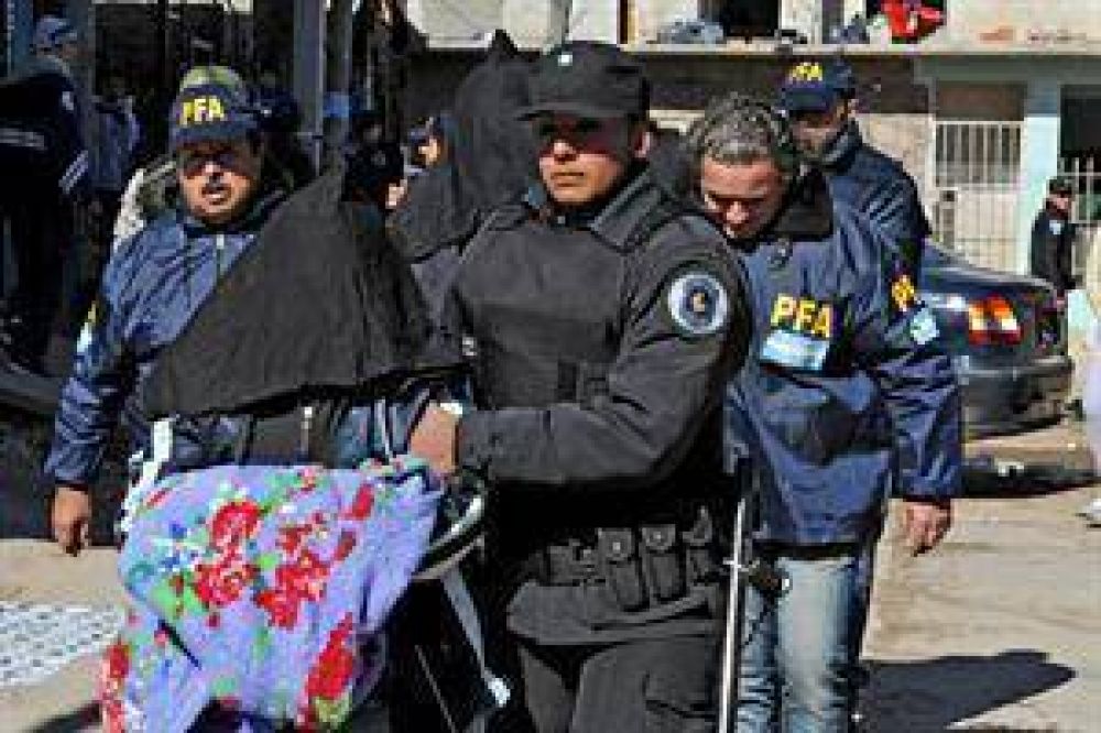 Acusan a seis mujeres de manejar el negocio del paco en la villa 21
