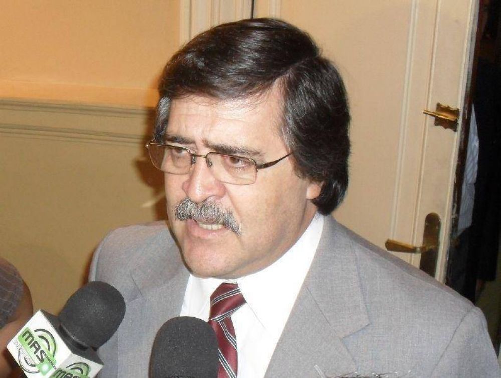 Vaz Torres: �Hay que ser muy cauteloso en los anuncios"