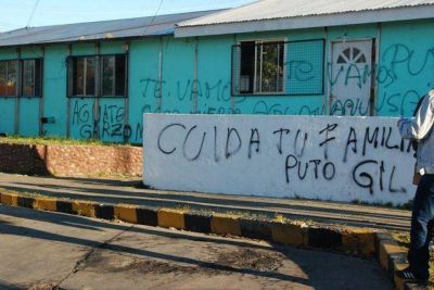 Pintadas contra el secretario General de ATE