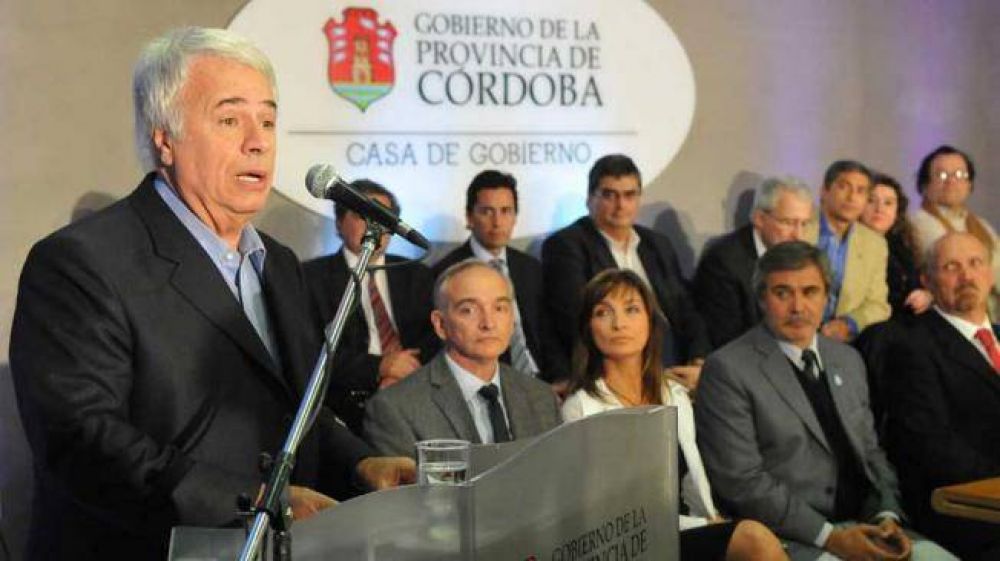 De la Sota tambi�n blinda medios locales