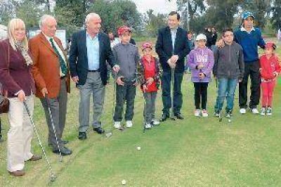 Zamora y Meyer lanzar�n hoy la temporada tur�stica 2013 en Las Termas