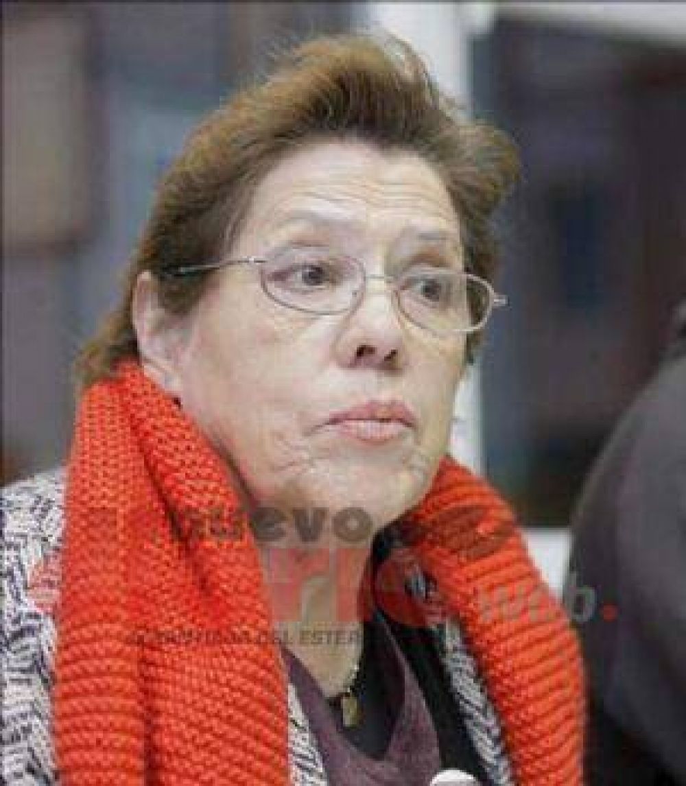 Roa: �La marca de genocida se la llev� a la tumba�