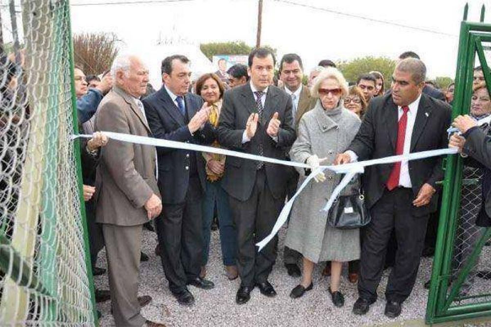 Zamora inaugur� obras en Puesto del Medio