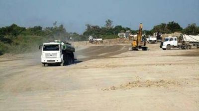 Jofr� indic� que la autopista ribere�a ser� concluida hacia fin de a�o 