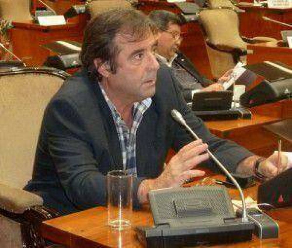 Bernis calific� de �lenta� la reacci�n del Ministro de Producci�n ante la emergencia agraria en Jujuy