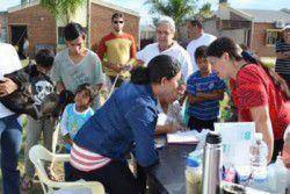 Exitosa jornada de saneamiento veterinario en Fontana