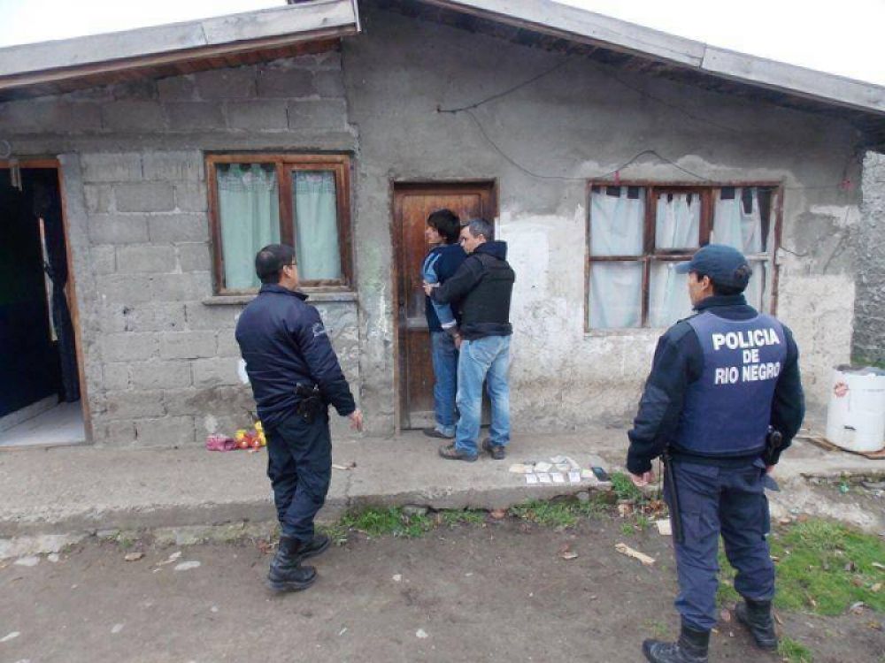 Capturaron en El Bols�n a tres sujetos que habr�an robado en Esquel
