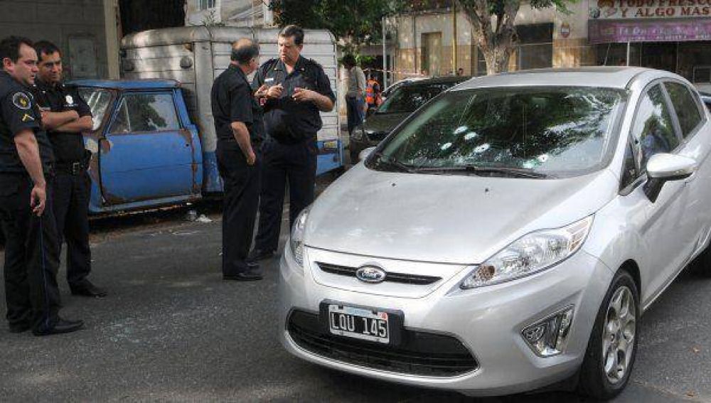 Se roban 41 autos a mano armada por d�a en todo el pa�s