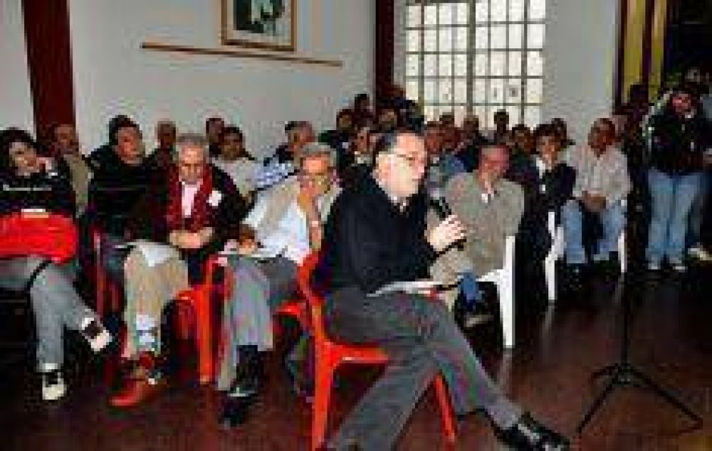 La UCR no defini� si sigue con el Frepam