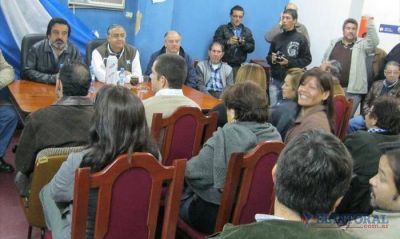 Los liberales anti k no descartan tomar la casa partidaria para resistir la intervenci�n