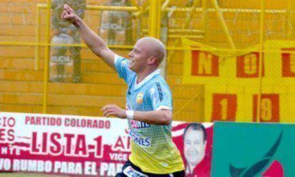 Crucero gole� a Boca Unidos y mantiene viva la ilusi�n de quedarse en la B Nacional  