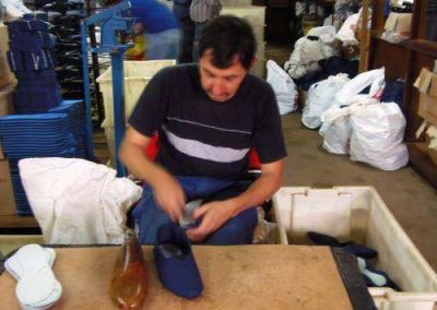 Recuperaron f�brica de alpargatas para garantizar la fuente laboral