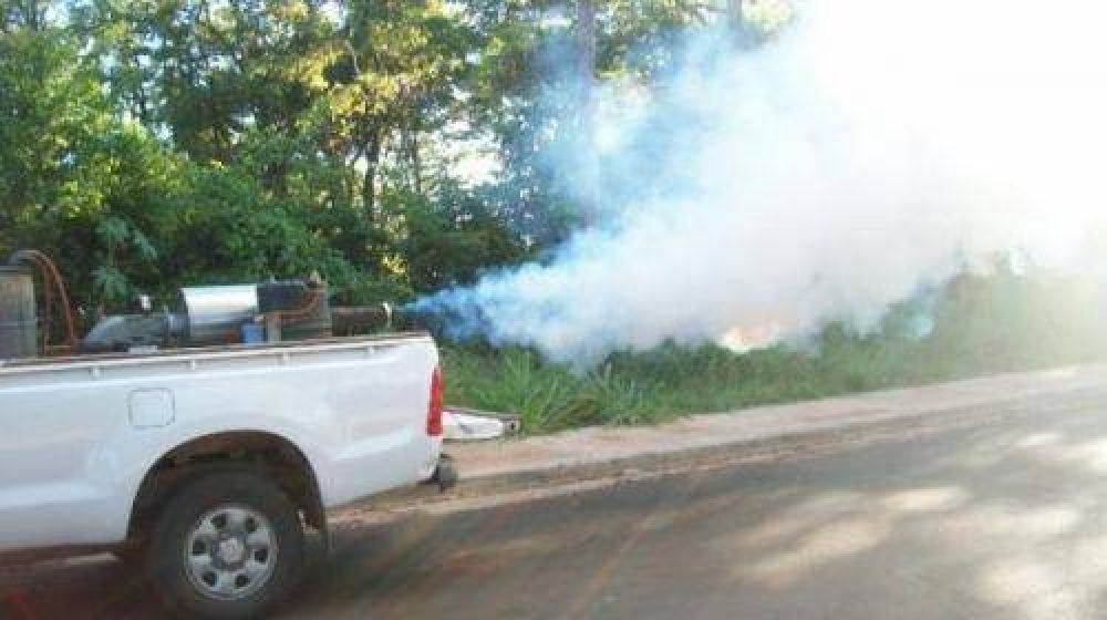 Dengue: intensifican tareas de fumigado en varias zona de Posadas 