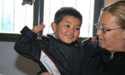 Tiene 4 a�os y no quiere volver a la escuela porque lo discriminan