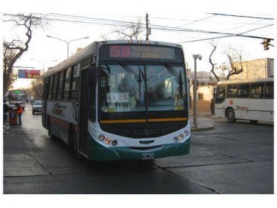 Un 20% de aumento lleva el pasaje de colectivos a $3