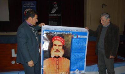 Flores resalt� la causa Federal, Nacional y Popular