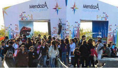 M�s de 82 mil mendocinos visitaron La Br�jula en los primeros d�as