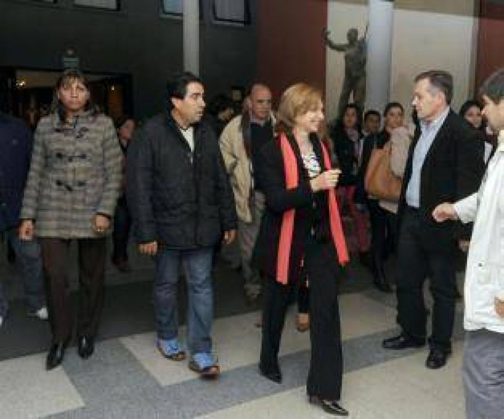 Por una frase de Beatriz Rojk�s, tratar�n de impugnar la eventual postulaci�n de Alperovich