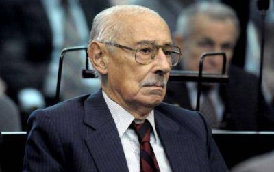 Gobierno destac� que Videla muri� condenado y en una c�rcel com�n