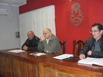 Familiares de penitenciarios pidieron instalaci�n de tel�fonos p�blicos en penal