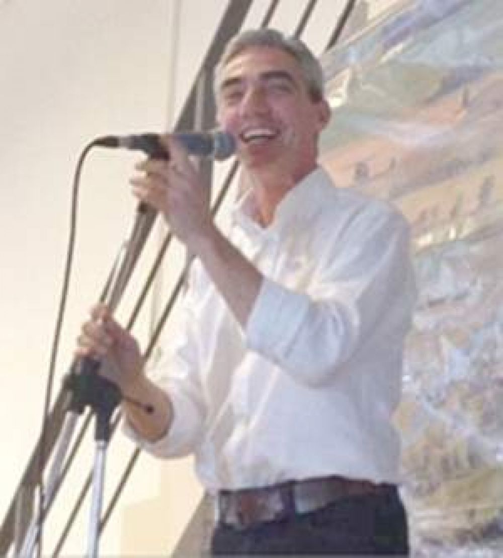 Meoni ante m�s de mil personas pidi� seguir defendiendo Jun�n y las convicciones de los ciudadanos