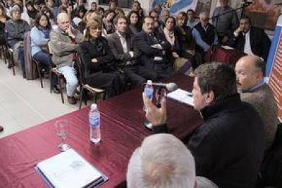 "Hay posiciones que tienen que ver m�s con lo personal que con lo pol�tico o lo institucional"