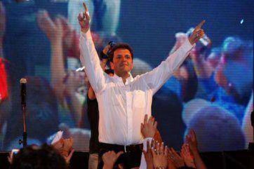 Si Massa juega, lo har� por afuera del FpV