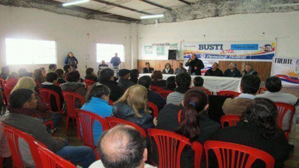 Busti y Leissa anduvieron por Feliciano	 