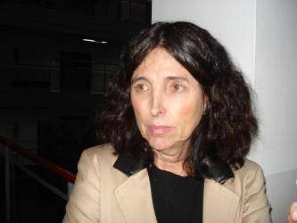 Tomar como ejemplo el Consejo de la Magistratura de Chubut, con m�s consejeros y deliberaciones p�blicas